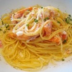 Bistro flat - ('12/5)ｽﾓｰｸｻｰﾓﾝとｽﾞﾜｲｶﾞﾆのｸﾘｰﾑｿｰｽ