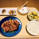 油淋鶏（ユーリンチー）定食