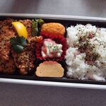 カネミ - 若鶏のごま香ばし揚げ弁当（498円）（2020年5月）