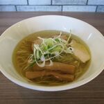 Ramen Dorasena - 塩らーめん（800円）