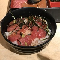 羽田市場 ギンザセブン - まずはご飯の上に