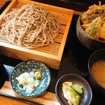 Juuwari Soba Koga - 野菜天丼ランチ蕎麦大盛