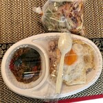 レッド オーキッド - TAKE OUTメニュー「ガパオライス」(800円)