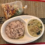 レッド オーキッド - TAKE OUTメニュー「グリーンカレー」(750円)