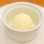 ノヴェンバー・イレブンス1111 - カレーパンランチセット 800円 のシャーベット