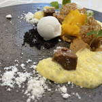 クイントカント - パンナコッタとマンゴー、キャラメル