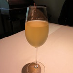 フォリオリーナ・デッラ・ポルタ・フォルトゥーナ - レモン風味のシェリーを使ったスプマンテのカクテル　(2012/05)