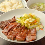 B Grilled beef tongue set meal (5 pieces) with rice, oxtail soup and pickles