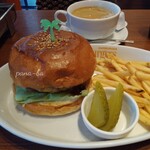 アイランドバーガーズ 四谷本店