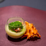 プレゼンテ スギ - 2020.5 二種の蟹のフラン（九十九里ヒラツメガニ、北海道ハナサキガニ、ナスタチウムのソース）