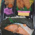 松月堂 - 海苔弁当