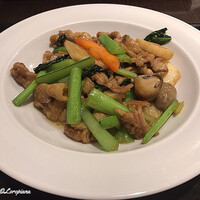 中国料理 豪華 - 青菜と豚肉のオイスターソース炒め