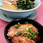 Yamaokaya - 醤油ラーメン(中盛)Aセット900円