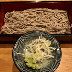 Jikkan - 挽きぐるみ入り打ち立てセイロ蕎麦