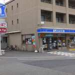 LAWSON - 外観写真: