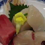 日の出 - タイラギは、お塩で。わさびの辛みも良い加減～　醤油の選択も良い！