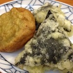 日の出 - ハマグリのはんぺんとハマグリの天ぷら。