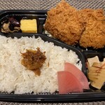 Fin cutlet Bento (boxed lunch) (3 pieces)