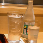 銀座 しのはら - 麦焼酎とミネラルウォーター