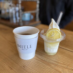 MIELE - ハニーレモンソフトクリームと紅茶（HOT）