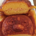 もんちゃん まんじゅう - もんちゃんまんじゅう 辛子めんたいをカットすると…(2020.05.22)