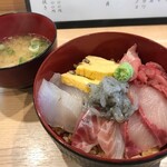 Hosomi - 海鮮丼