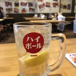 串くし本舗 - ハイボール、１００円offの１８０円です（２０２０．５．２２）