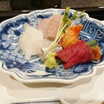 馬車道 大かわ - お造りには馬刺しも