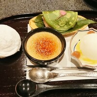 馬車道 大かわ - いつもより豪華な甘味