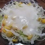 松屋 - サラダにドレッシング