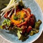 牛たん炭火焼 仁 - 牛たんユッケ風  680円