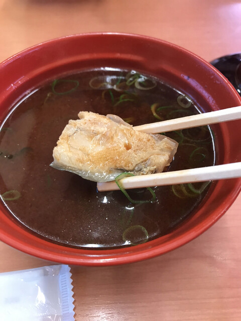 魚のあら汁は赤だしだった By 犬のホームズ スシロー 枚方高野道店 長尾 回転寿司 食べログ 魚のあら汁は赤だしだった By 犬のホームズ スシロー 枚方高野道店 長尾 回転寿司 食べログ