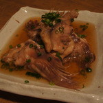 煮込みと惣菜 かん乃 - カスベの煮付け