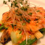 ジャマン - 鯛のポワレ　サフランソース