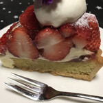 ユメ スイーツ アトリエ - 苺がぎっしり