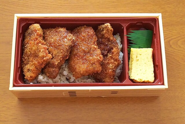 牛たれカツ 牛カルビ重 牛たれカツ重 を20 Offでお持ち帰り By Mamekan Q 牛カツ京都勝牛 町田店 町田 定食 食堂 食べログ