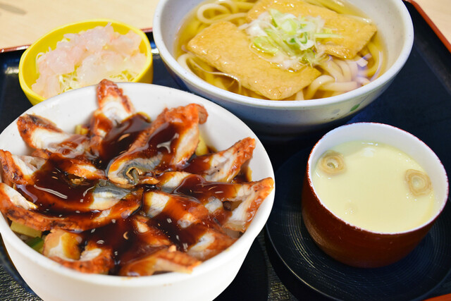 ランチメニュー きらら寿司 箱堤店 六丁の目 回転寿司 食べログ