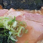 熊田家 - 味噌チャーシュー麺アップ