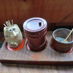 竹やぶ - 卓上の調味料