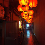 キャトルラパン - この小道を通って帰宅するのがいつものルートです