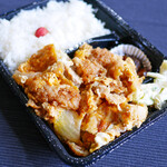 近江屋 - ミックス煮 弁当 ¥550