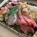 魚楽小川水産 - 刺身８点盛り