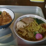 醤油屋本店・別館 おとん食堂 - 