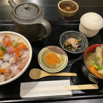 旬魚旬菜 極DINING 若旦那 - 若旦那丼御膳