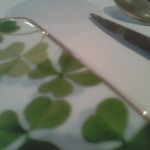 モナリザ - ４つ葉のクローバーが一つだけあって、こういう遊び心が必要ですよね。いい感じ。