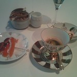 モナリザ - お茶菓子とかアイスとかもう盛りだくさん、お腹一杯