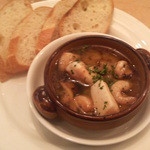 淡路島ばる - 明石タコと魚介のアヒージョ、バケット付