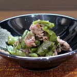 桶家乃隠居 - 万願寺と牛肉