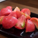 桶家乃隠居 - トマト(あいこさん)