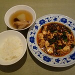 飄香 麻布十番本店 - 麻婆豆腐とライス